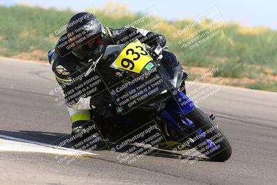 media/Apr-30-2023-CRA (Sun) [[020fcf5d43]]/Race 14-400 Expert-Amateur Superbike/